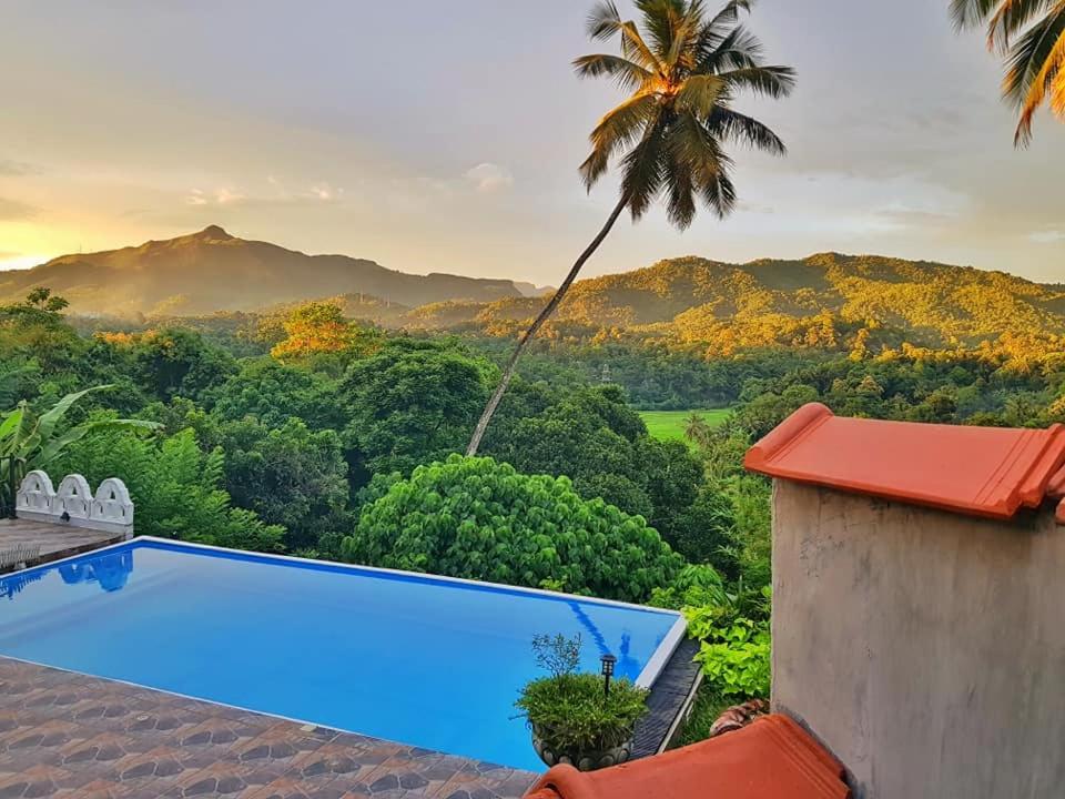 Galkanda Walawwa Kandy Exterior foto